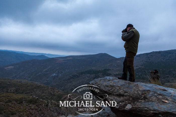 Stenbukkejagt er ofte krævende og sveddryppende. Men ikke altid. Den dag man har jagtheldet på sin side, kan det virke som den rene foræringsjagt