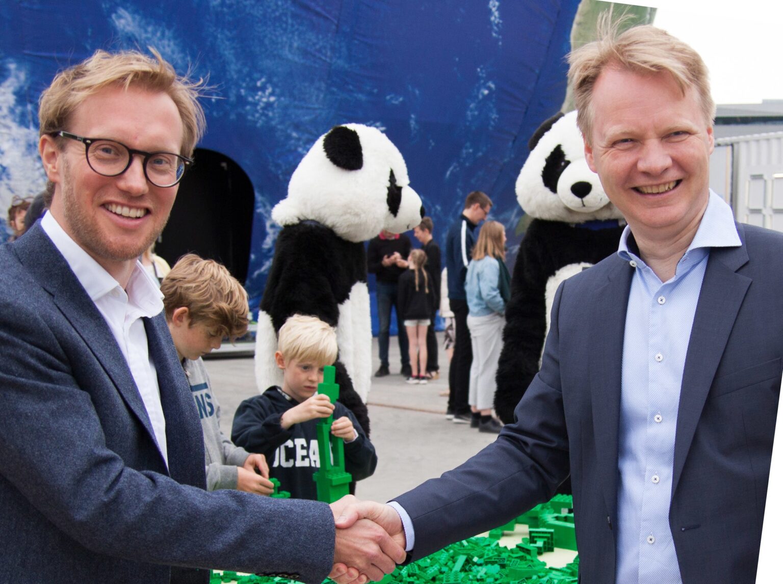 LEGO og WWF i fælles kamp mod klimaforandringer LEGO og WWF i fælles kamp mod klimaforandringer