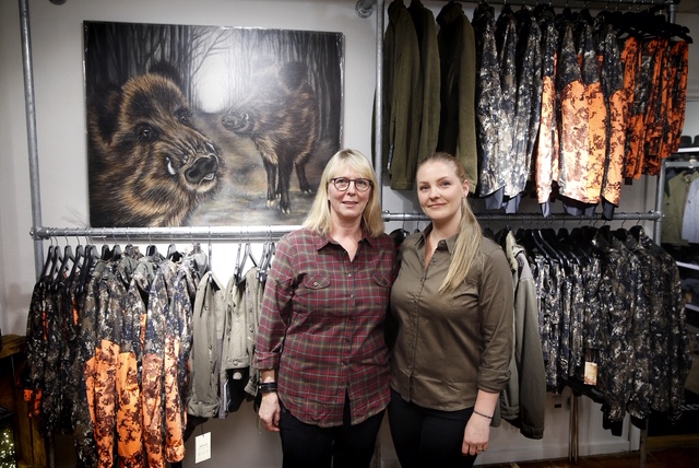 Antlers, der står bag figursyet tøj til kvindelige jægere, udvider shop-udvalget