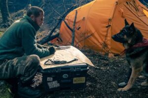 Brad Pitt i kamp mod vildmarken i ny survivalfilm