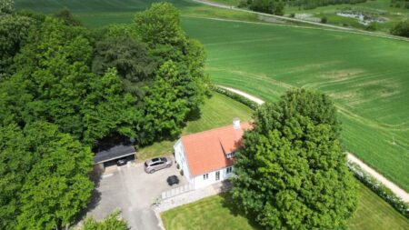 Hesteejendom nær Aarhus